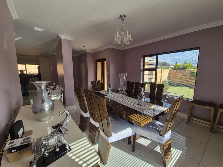 3 Bedroom Property for Sale in Weybridge Park Eastern Cape